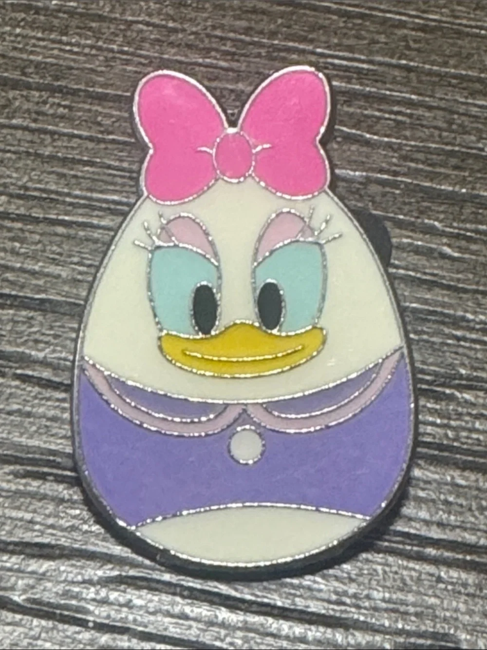 5/$25 Disney Easter Egg Daisy Duck‎ Pin